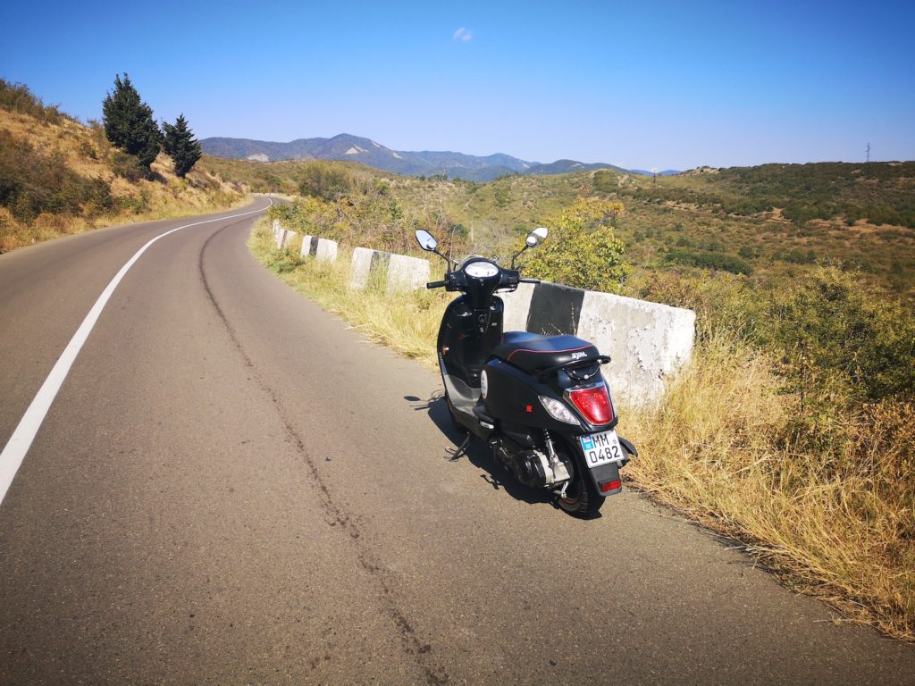 ᐅᐅ Scooter Rental Get a Motorbike in Tbilisi Quick & Easy